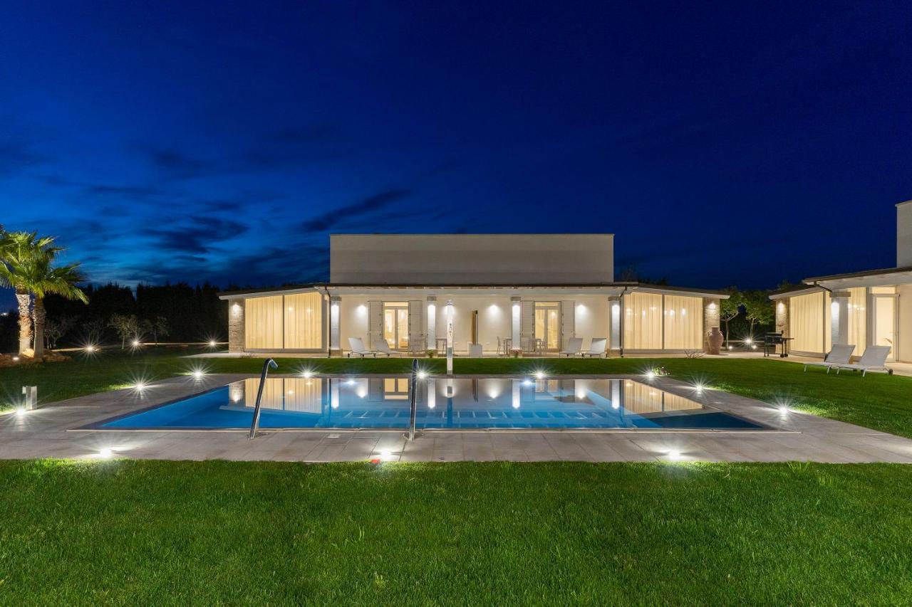 Dimora Fraschi Aparthotel Casarano Buitenkant foto