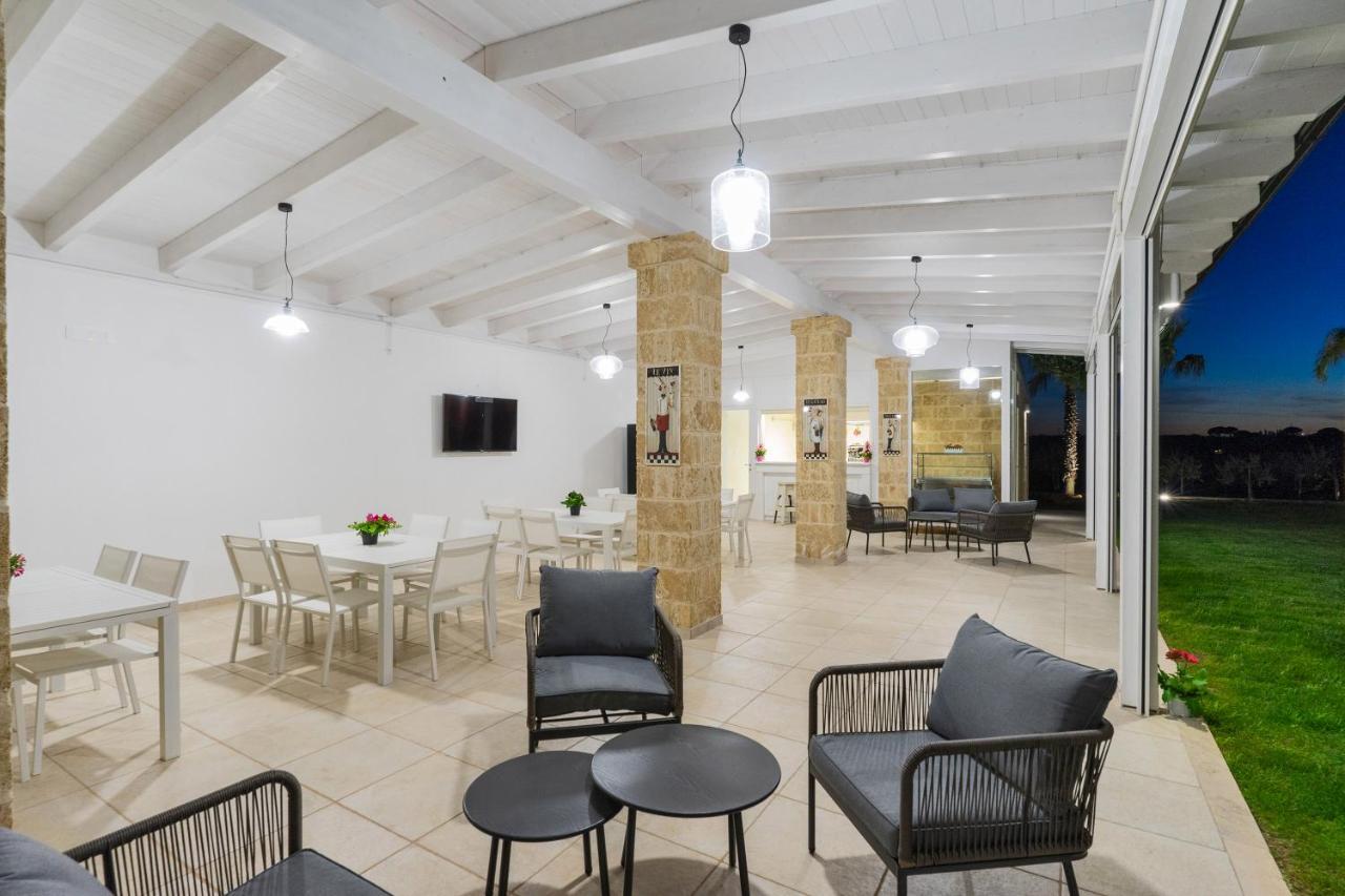 Dimora Fraschi Aparthotel Casarano Buitenkant foto