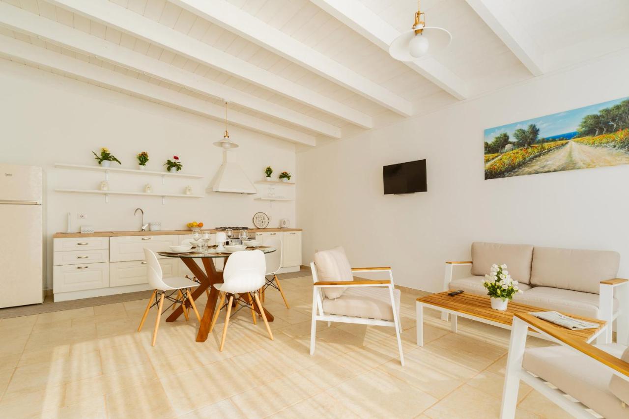 Dimora Fraschi Aparthotel Casarano Buitenkant foto